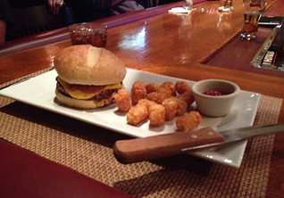 Linda's Parisian Burger